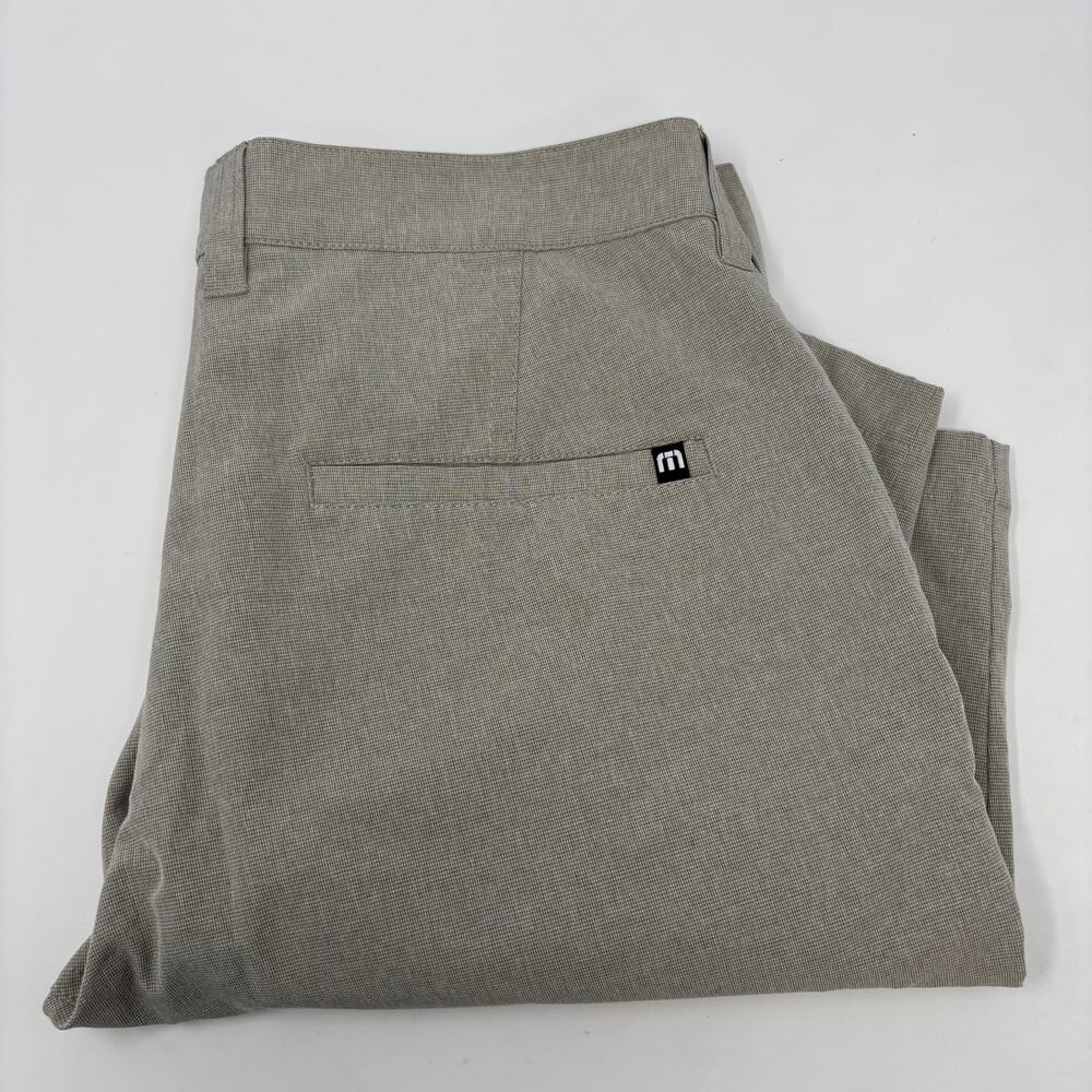 Travis Mathews Mens Sz30 Sand Brown Flat Front‎ Golf Shorts
